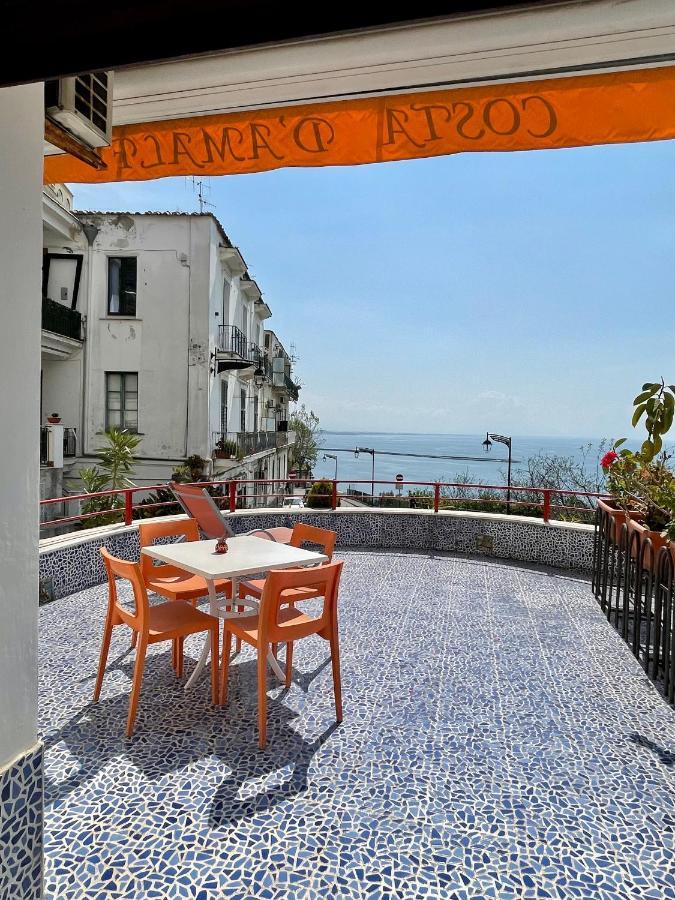 Bed and Breakfast Bellavista Costa D'Amalfi Виетри Экстерьер фото